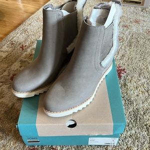 Tom’s booties brand new in box